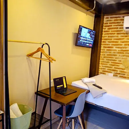 Guest house Doble Con Bano Privado En Getsemani Cartagena