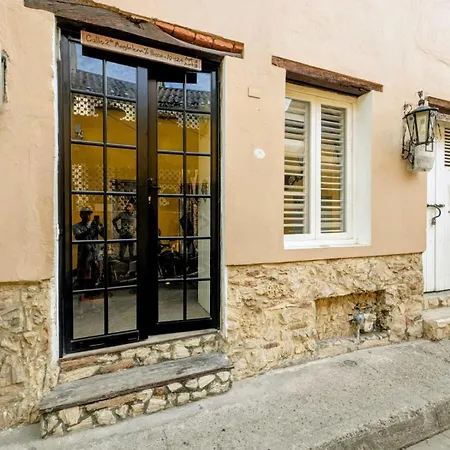 Habitación Doble Con Baño Privado En Getsemaní *